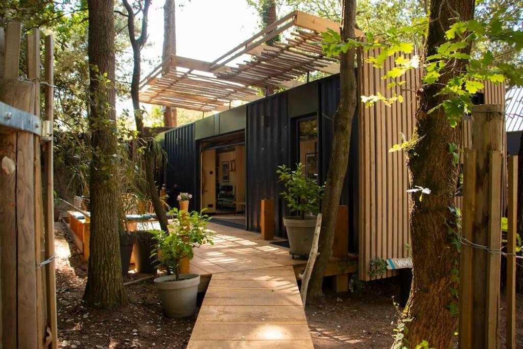 Vaimiti, Cabane Cosy Sous Les Pins سانت-بريفين-لي-بان المظهر الخارجي الصورة
