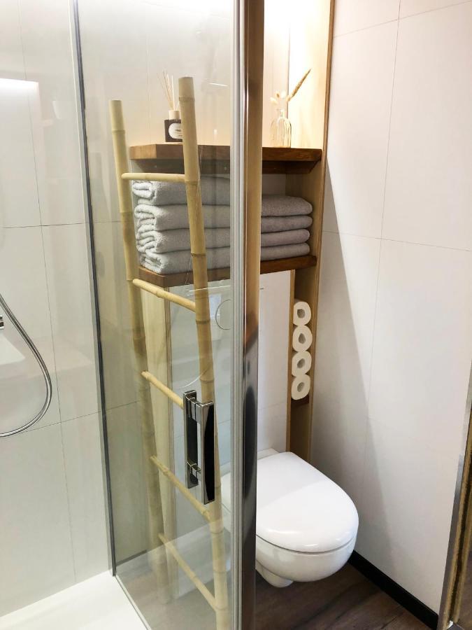 Vaimiti, Cabane Cosy Sous Les Pins سانت-بريفين-لي-بان المظهر الخارجي الصورة