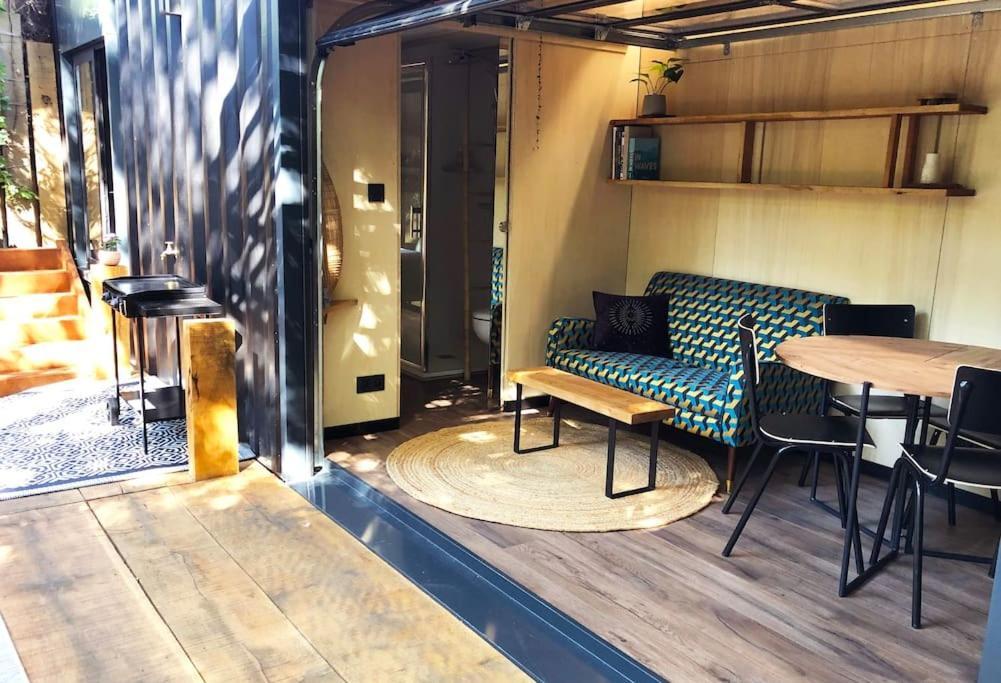 Vaimiti, Cabane Cosy Sous Les Pins سانت-بريفين-لي-بان المظهر الخارجي الصورة
